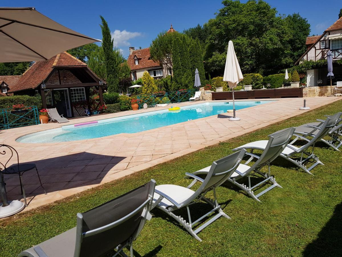 Bed and Breakfast Moulin Du Soustre Cavagnac Exterior foto