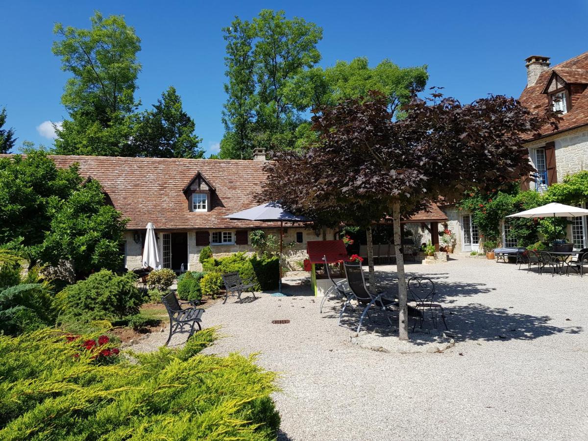 Bed and Breakfast Moulin Du Soustre Cavagnac Exterior foto